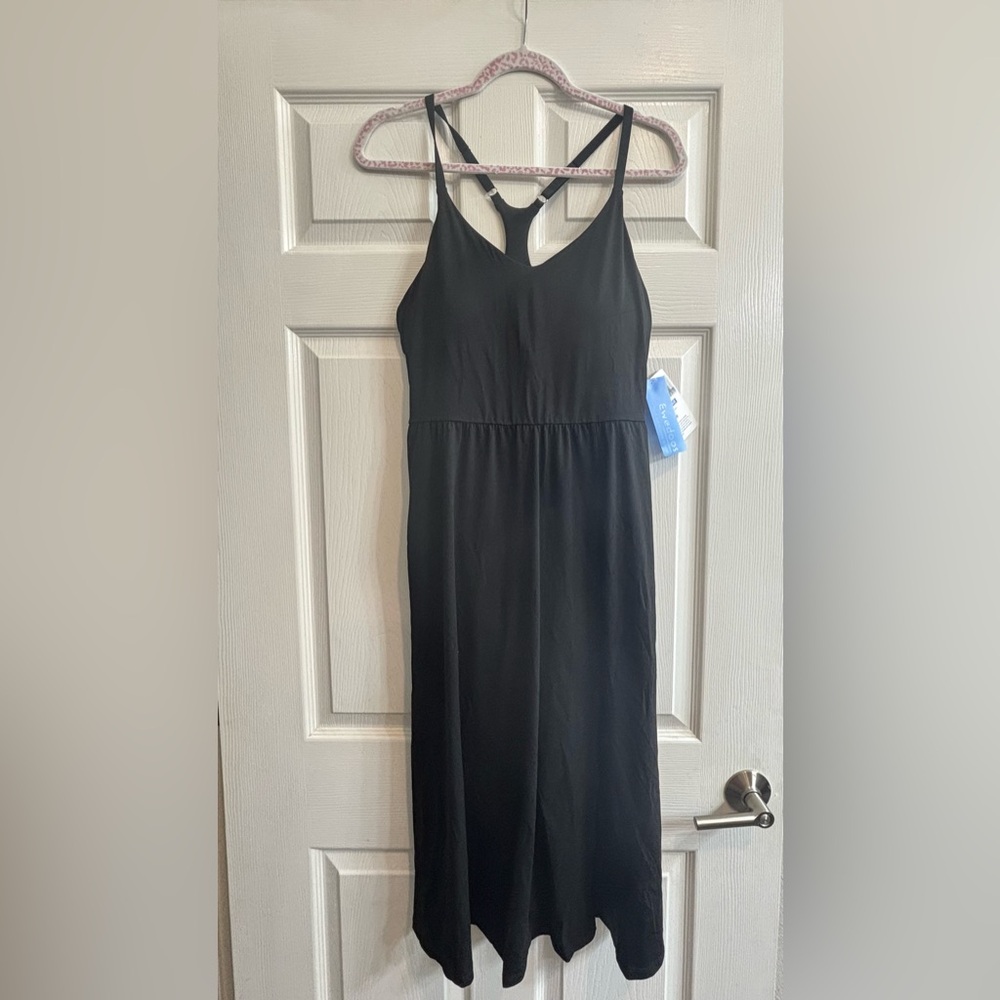🎾 Women’s Athletic Dress with Built-In Shorts & Bra | Adjustable Straps | New